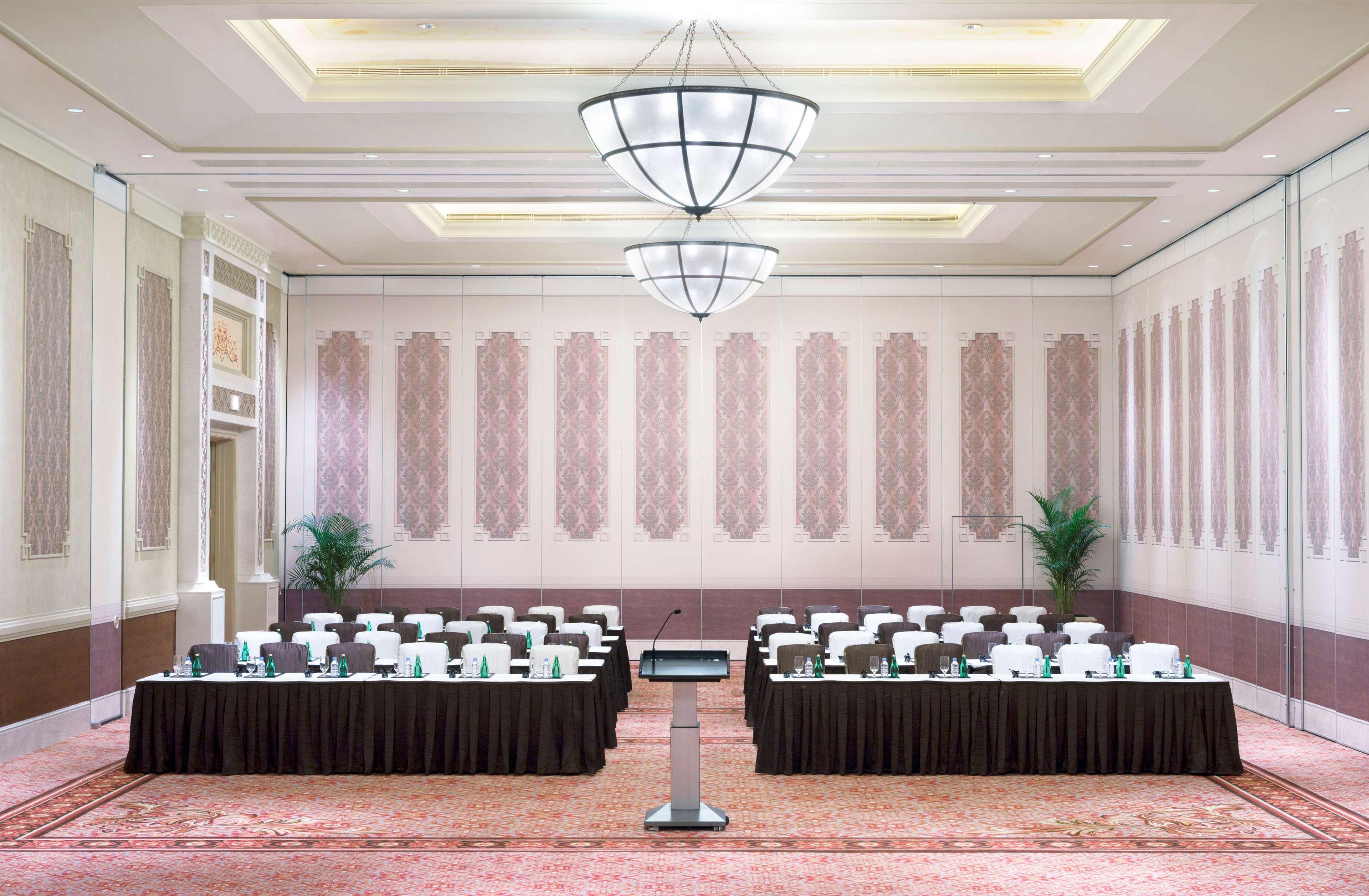 Hotel Conrad Macao Esterno foto