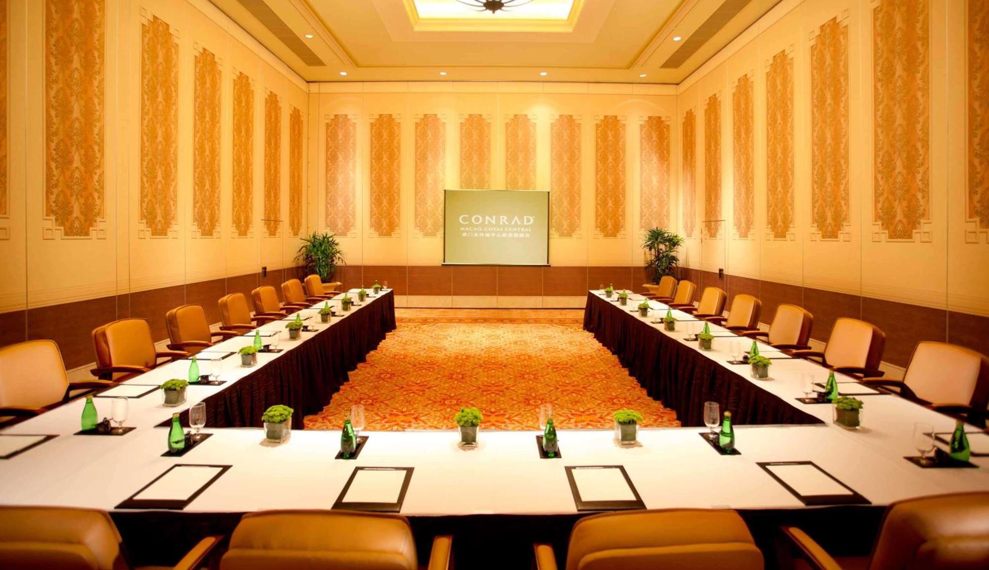 Hotel Conrad Macao Esterno foto